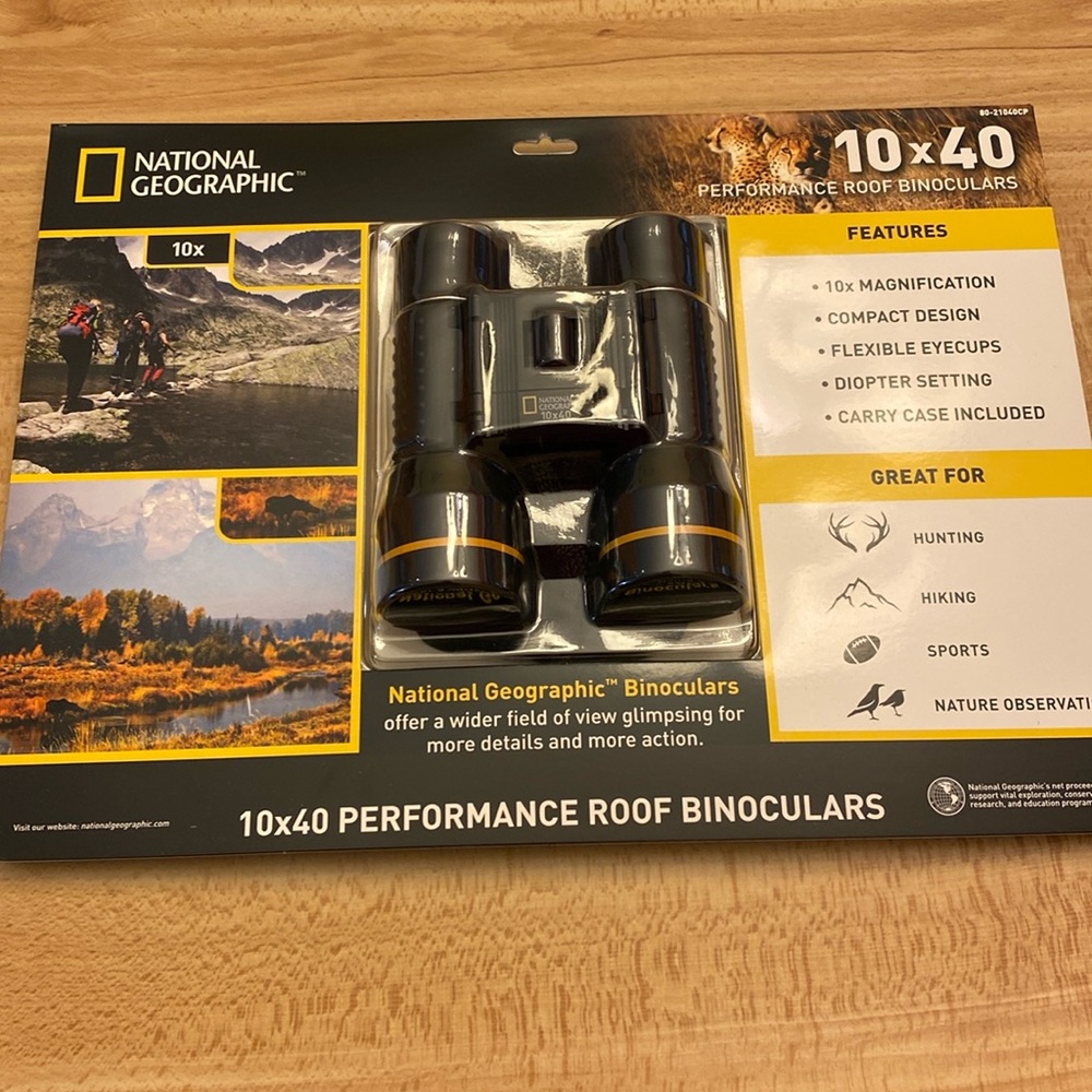 National Geographic New in package 10x40 Performance Roof Binoculars